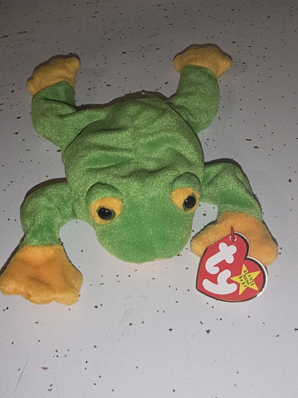 Ty Green and Yellow Frog Beanie Baby Plush 1997 Smoochy NWT